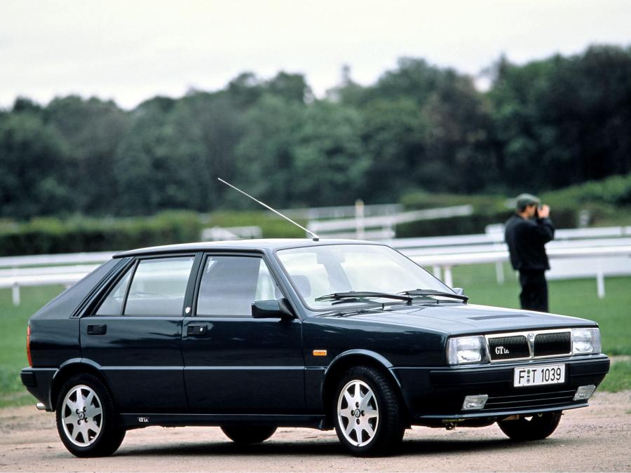 Lancia Delta GT i.e 1991 года  (фото 3 из 4)